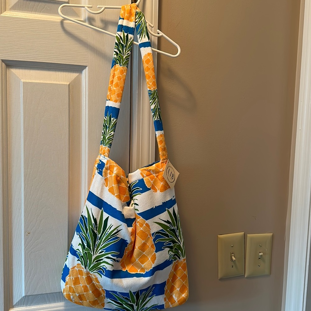 L.I.B. Pineapple beach towel that folds out of a bag nwt